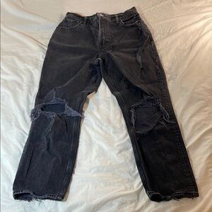 Abercrombie & Fitch Black Relaxed Distressed Crop Jeans Size 28